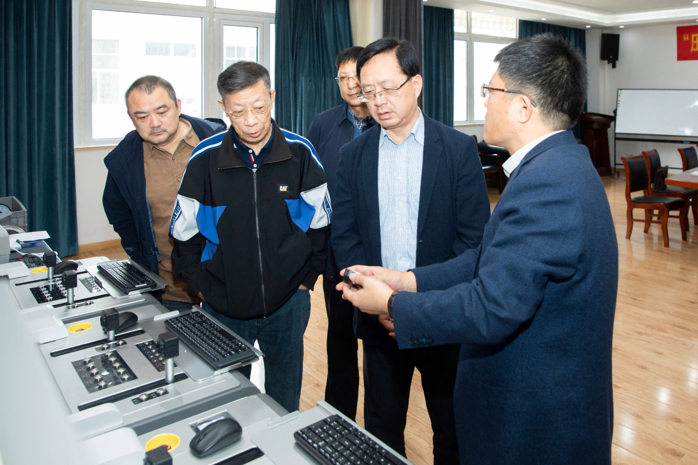 图片2.png 图片2.png